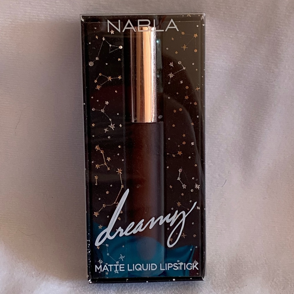 👛5 FOR $15! NIB Nabla Dreamy Liquid Lipstick